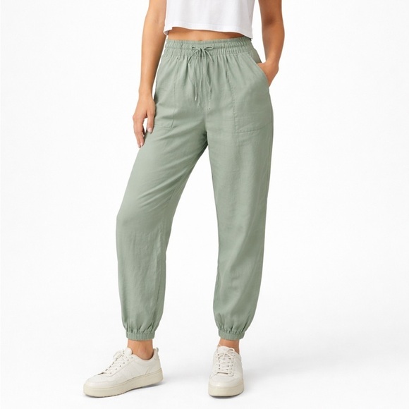 Abercrombie & Fitch Pants - NWT Abercrombie and Fitch Sage Green Joggers